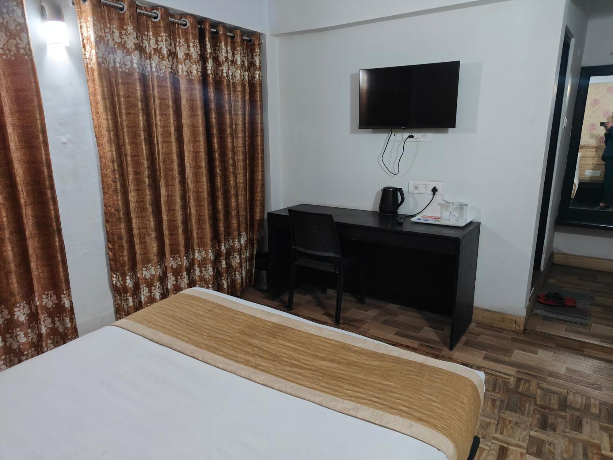Cherrywood Suites & Spa By Easygorooms Darjeeling  Eksteriør billede
